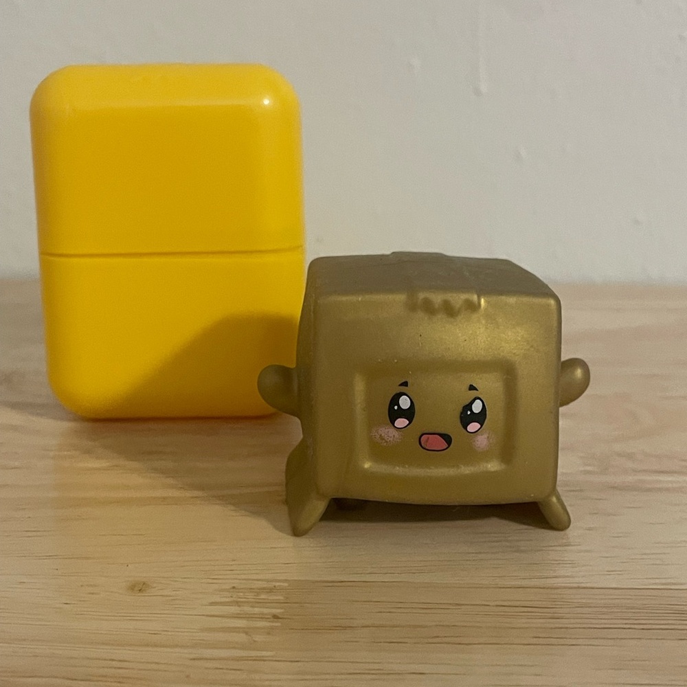 LANKYBOX Series 3 Mystery Squishy GOLDEN BOXY Figure ULTRA RARE 2023